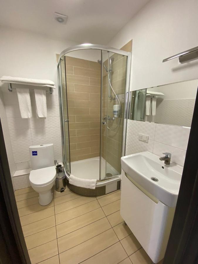 Afina Aparthotel Odessa Ngoại thất bức ảnh