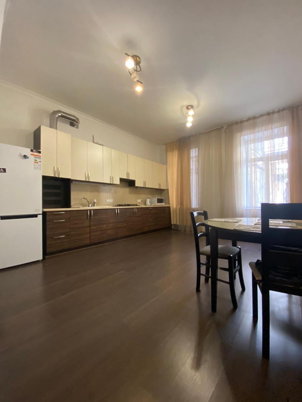 Afina Aparthotel Odessa Ngoại thất bức ảnh