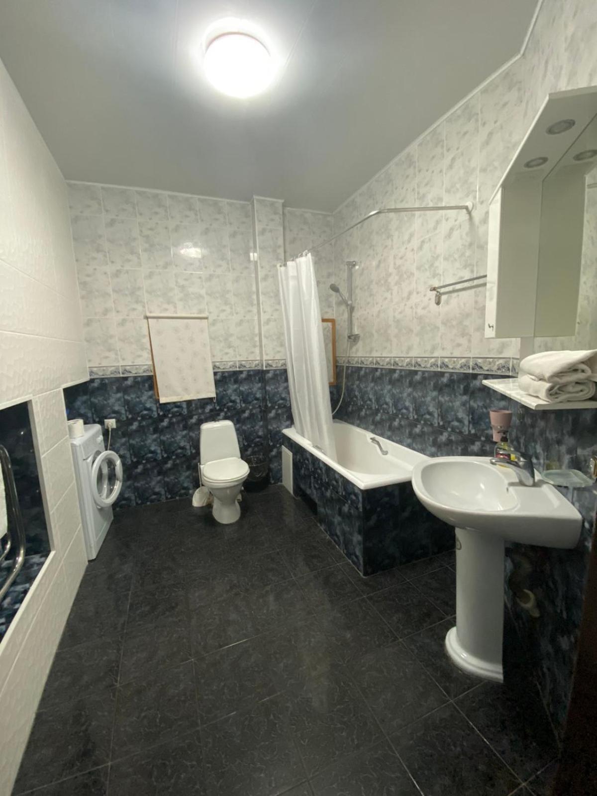 Afina Aparthotel Odessa Ngoại thất bức ảnh